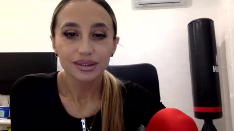 linavora online show from 02.14.26