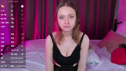 Snapshot of linda__bryant chatting on 12.05.24 Linda GMT2 Mon Tu Fri Sa Su 0300am-1000 am online show from 12.05.24