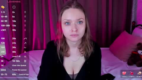 Snapshot of linda__bryant chatting on 12.16.24 Linda GMT2 Mon Tu Fri Sa Su 0300am-1000 am online show from 12.16.24