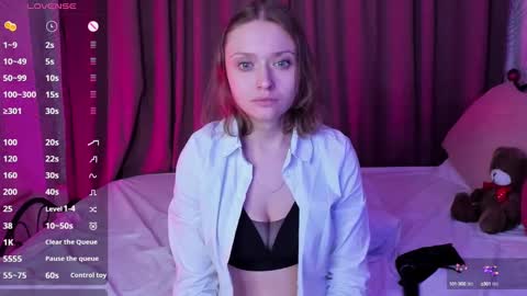 Snapshot of linda__bryant chatting on 01.03.25 Linda GMT2 Mon Tu Fri Sa Su 0300am-1000 am online show from 01.03.25