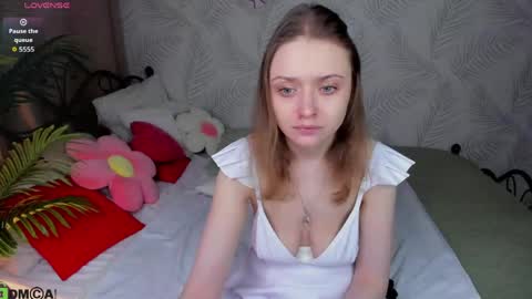 Linda  GMT2 Mon Tu Fri Sa Su  0300am-1000 am online show from 03.23.26