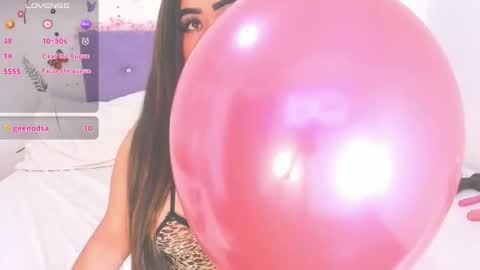 Linda  online show from 10.10.25