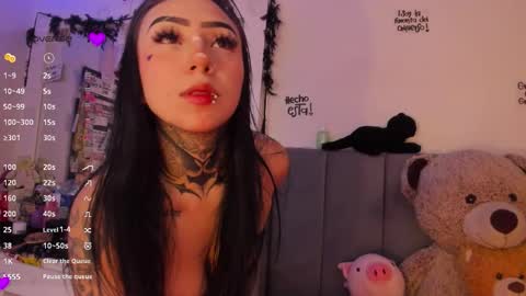 Lindaa maria  online show from 01.15.26