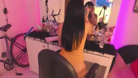 Lindaa maria  online show from 03.02.26