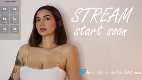 Snapshot of linda_warners chatting on 02.08.25 Call me Linda online show from 02.08.25