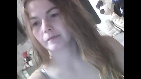 LindaAhSkys online show from 10.20.25