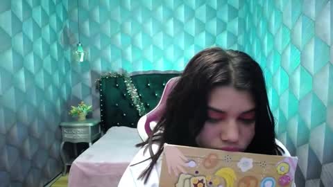    online show from 01.06.25