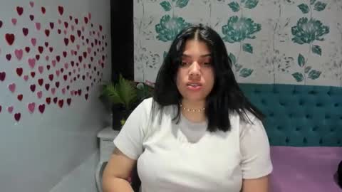    online show from 02.10.25