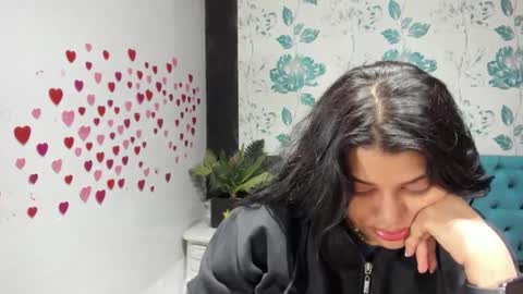    online show from 03.07.25