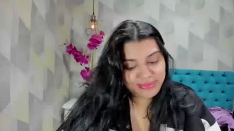    online show from 10.07.25