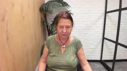 Linda online show from 04.17.26