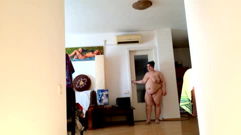 Linda online show from 01.23.25