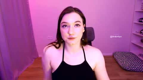 Snapshot of lindamlem chatting on 12.02.25 Call me Linda online show from 12.02.25