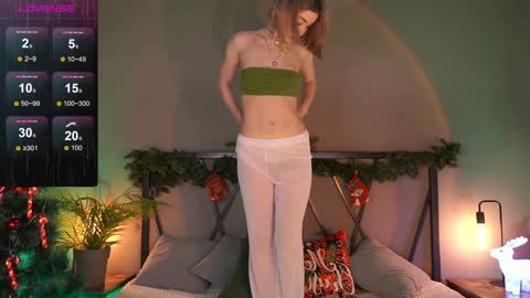 Snapshot of lindathacker chatting on 12.17.24 your Linda is back online show from 12.17.24