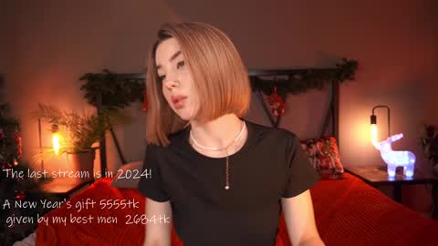 Snapshot of lindathacker chatting on 12.28.24 your Linda is back online show from 12.28.24