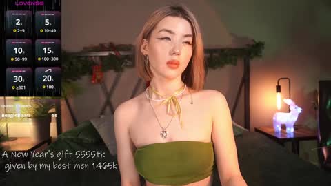 Snapshot of lindathacker chatting on 01.03.25 your Linda is back online show from 01.03.25