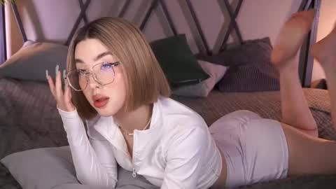 Snapshot of lindathacker chatting on 02.10.25 your Linda is back online show from 02.10.25