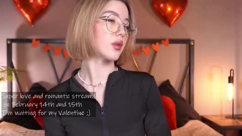 Snapshot of lindathacker chatting on 02.13.25 your Linda is back online show from 02.13.25