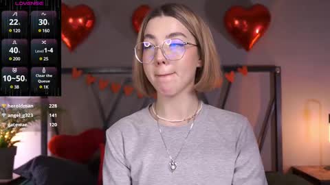 Snapshot of lindathacker chatting on 02.17.25 your Linda is back online show from 02.17.25