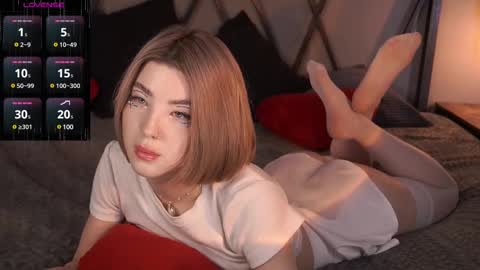 Snapshot of lindathacker chatting on 03.10.25 your Linda is back online show from 03.10.25