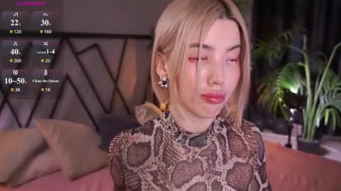 Snapshot of lindathacker chatting on 03.02.26 your Linda is back online show from 03.02.26