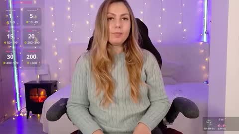 Snapshot of lindawhite_ chatting on 01.16.26 Linda -- online show from 01.16.26