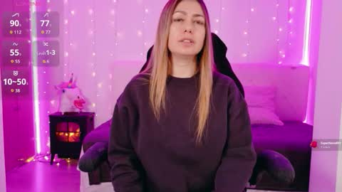 Snapshot of lindawhite_ chatting on 02.15.26 Linda -- online show from 02.15.26