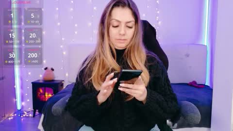 Snapshot of lindawhite_ chatting on 03.20.26 Linda -- online show from 03.20.26