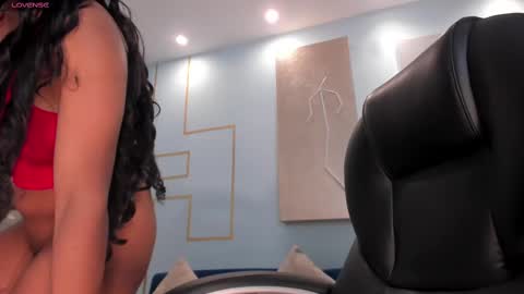 Snapshot of lindseycox chatting on 02.15.25 Lin online show from 02.15.25