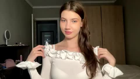 Linda online show from 04.26.26