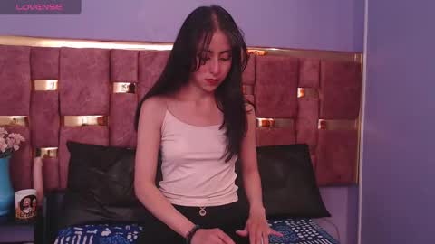 Snapshot of ling_ling24 chatting on 02.05.25 ling ling24 online show from 02.05.25