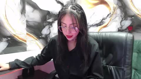 Snapshot of ling_ling24 chatting on 02.06.25 ling ling24 online show from 02.06.25