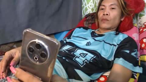 weng bustamante online show from 11.18.25