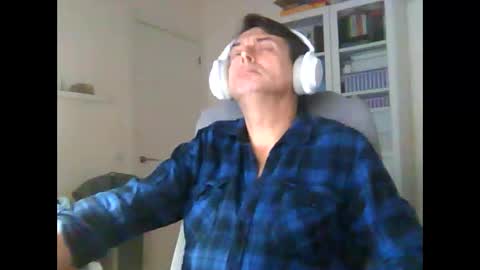 liongr69 online show from 11.24.25