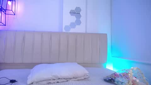 liora_rayne online show from 12.01.25