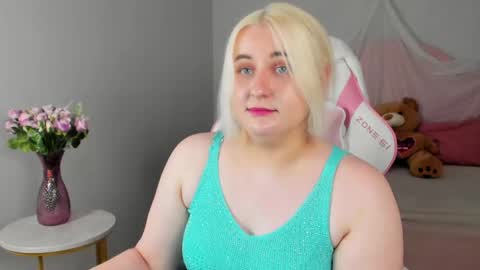 LioraArdyn online show from 06.06.26