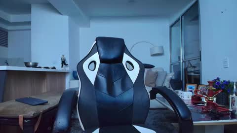 Lior Vante online show from 02.22.26