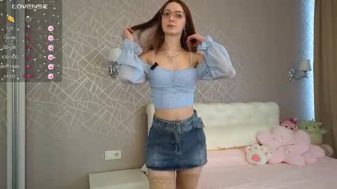 Liory online show from 04.17.26