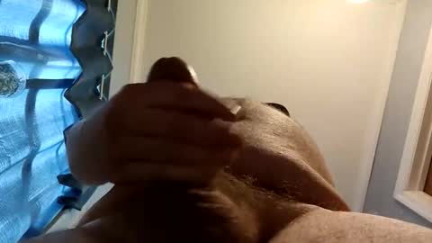 Snapshot of lip198 chatting on 11.08.25 Phillip online show from 11.08.25