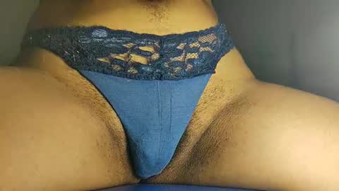 Lipnotize by Avesso online show from 11.25.25