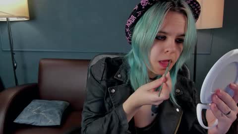 hello Ill be waiting for you during these hours tue 10am-5pm wed 3am-5pm thu 3am-5pm fri 3am-10am sat 10am-5pm sun 3am-1GMT online show from 02.20.26