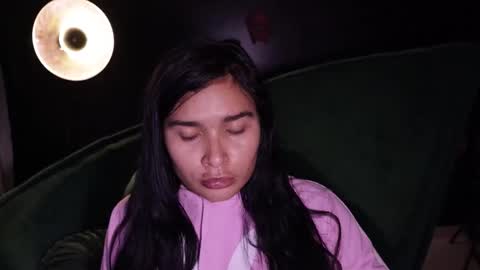 Snapshot of lireesa chatting on 02.04.26 Lire online show from 02.04.26