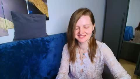 Snapshot of lisa__evans chatting on 05.05.26 Lisa online show from 05.05.26