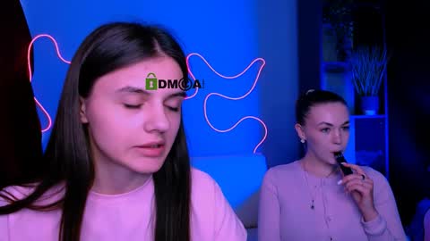 Lisa online show from 04.21.26