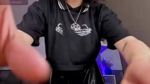 lisa dolly nyx online show from 07.07.26