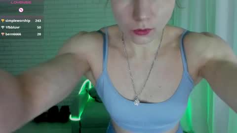 Snapshot of lisa_ree_ chatting on 02.22.25 lisa online show from 02.22.25
