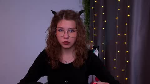  Lisa  online show from 11.01.25