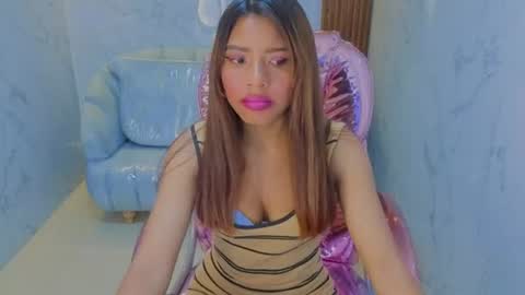 Snapshot of lisa_s1 chatting on 06.17.26 Liz online show from 06.17.26