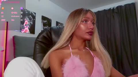 Lisa online show from 02.11.26