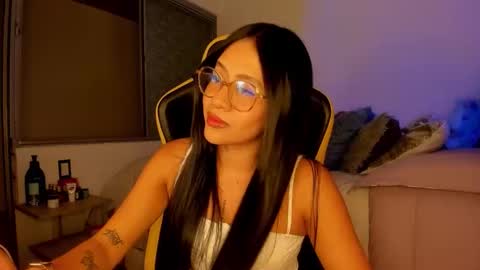 Lisa Thompson online show from 11.08.25